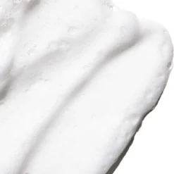 Curl Control Mousse modella ricci