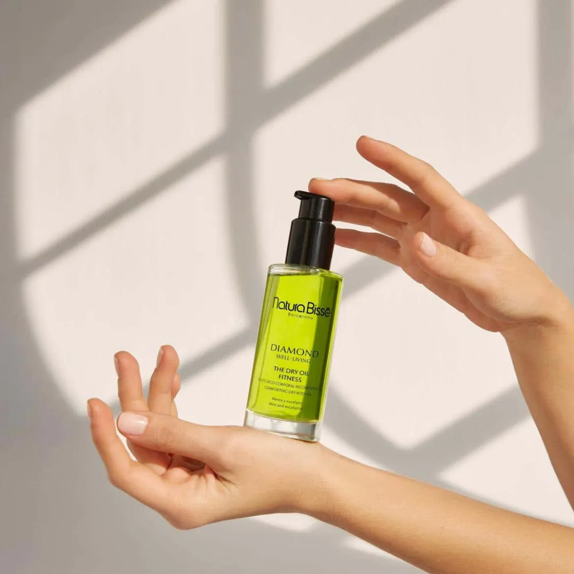 Diamond Well-Living Fitness Dry Body Oil