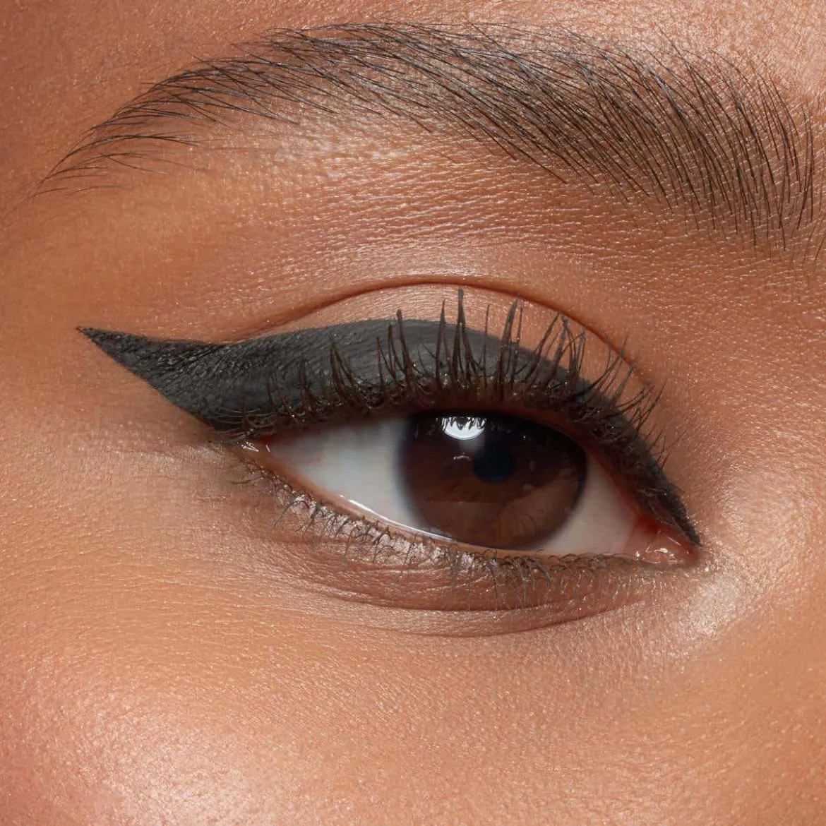 Dip Eyeliner Waterproof Durata 24H
