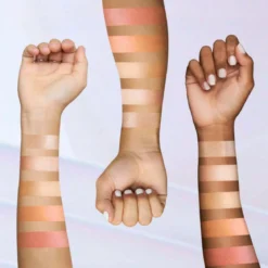 Light Therapy Radiance Enhancer Highlighter