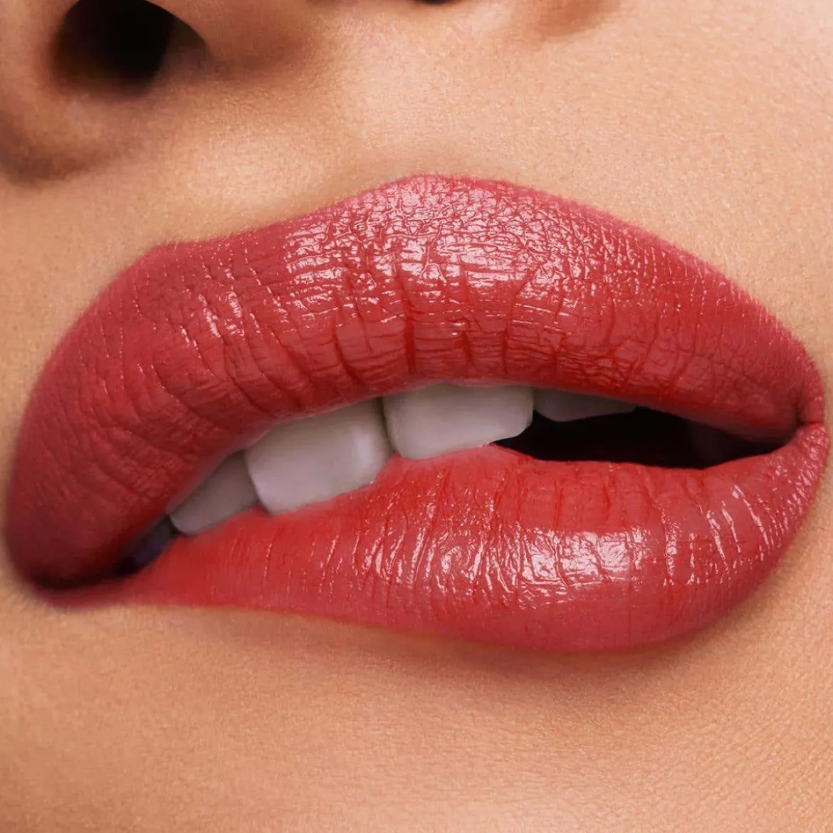 Pure Color Creme Lipstick