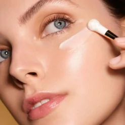 Re-Nutriv Ultimate Diamond brilliance eye cream