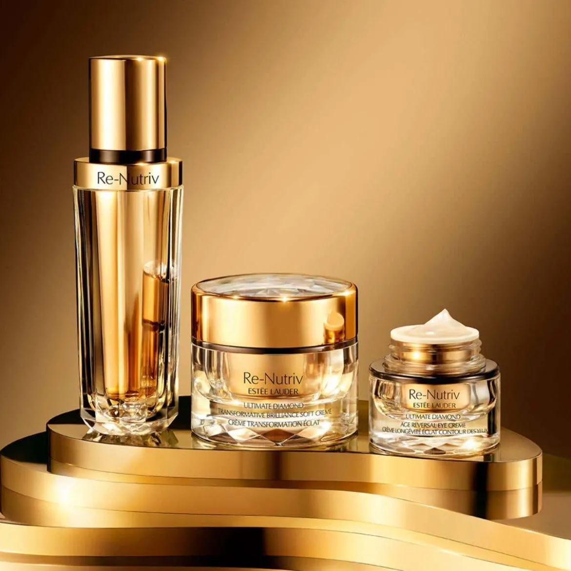 Re-Nutriv Ultimate Diamond transformative brilliance soft creme