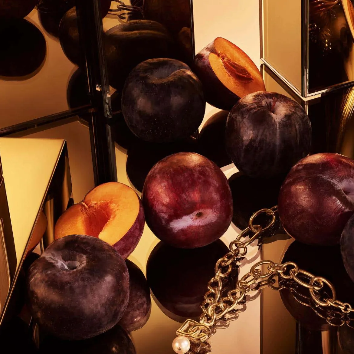 The One Gold Eau de Parfum Intense