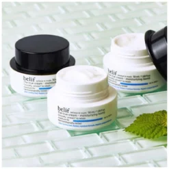 The True Cream Moisturizing Bomb