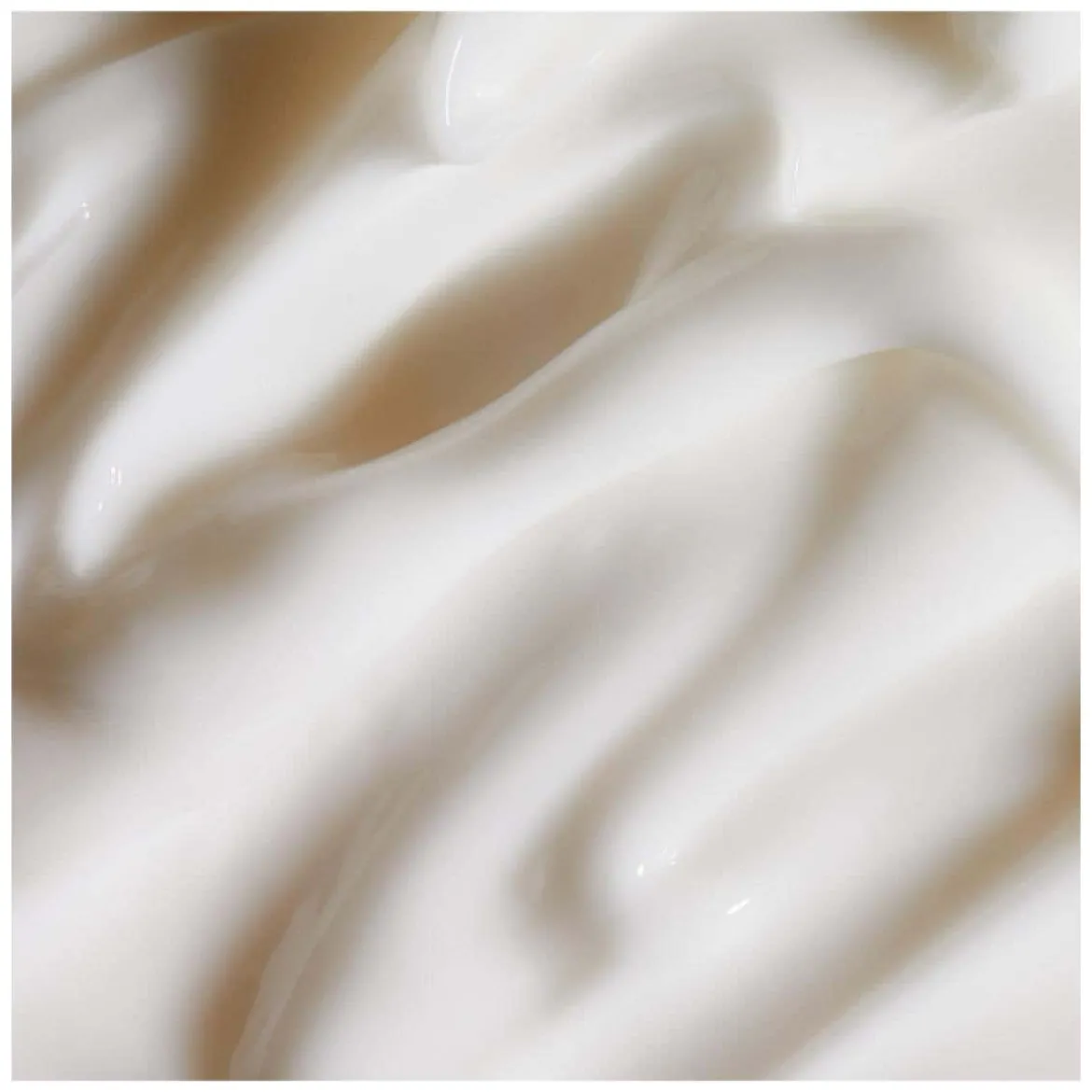 The True Cream Moisturizing Bomb
